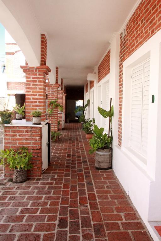 Los Brunos Apart Reconquista Exterior photo